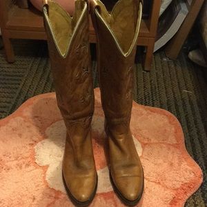 Vintage western boots